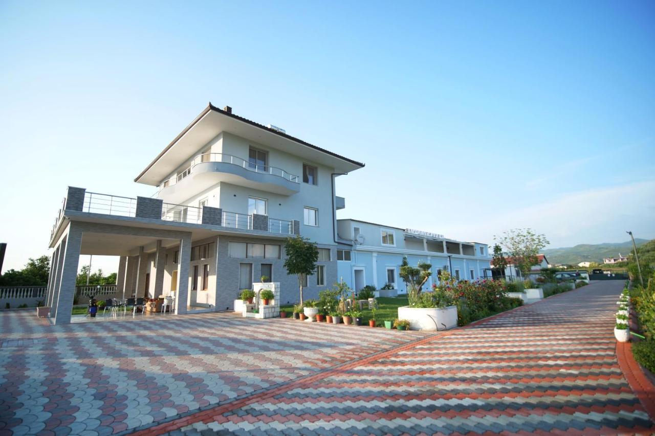 Hanna & Solei Hotel Берат Екстериор снимка