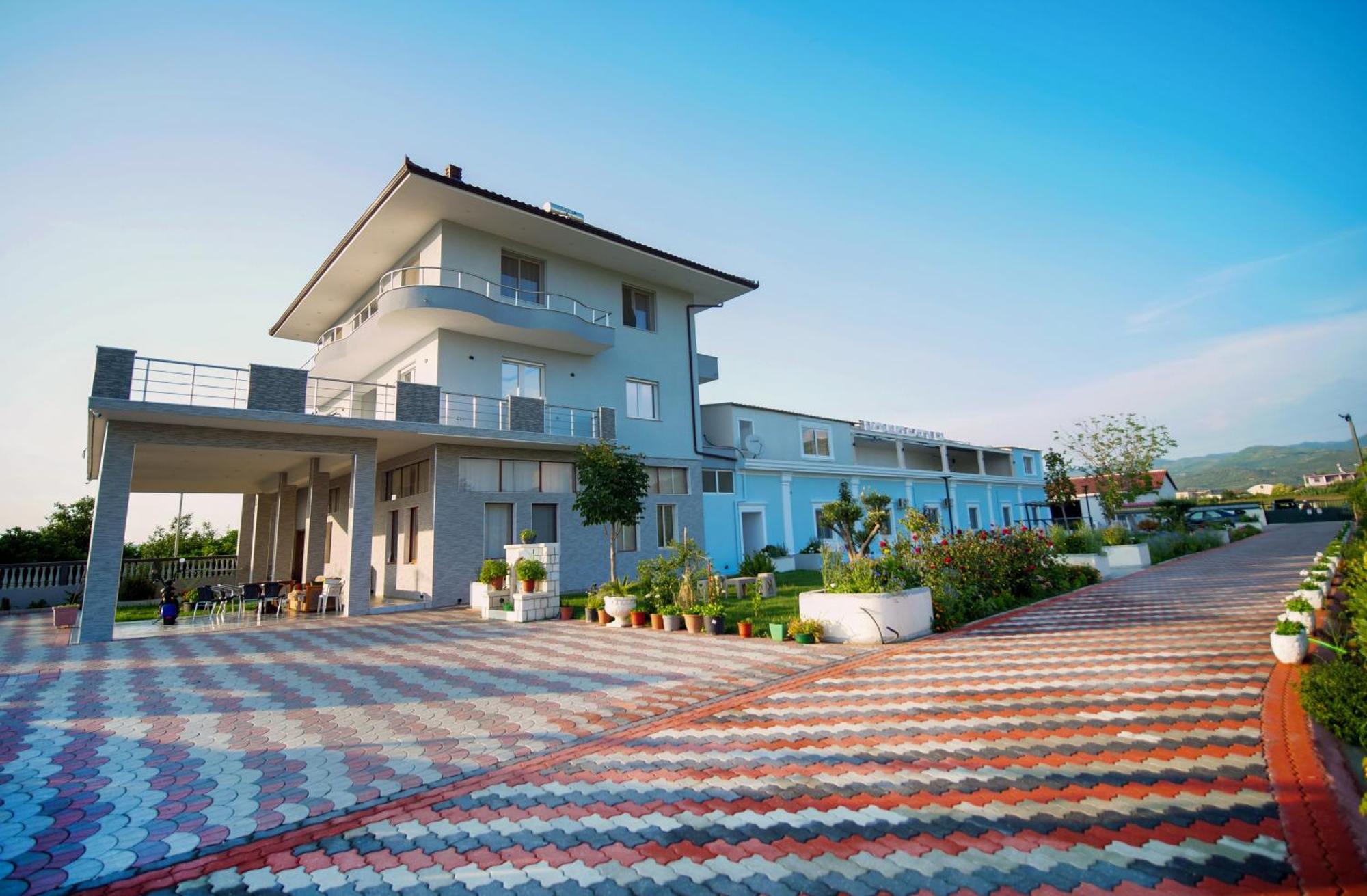 Hanna & Solei Hotel Берат Екстериор снимка